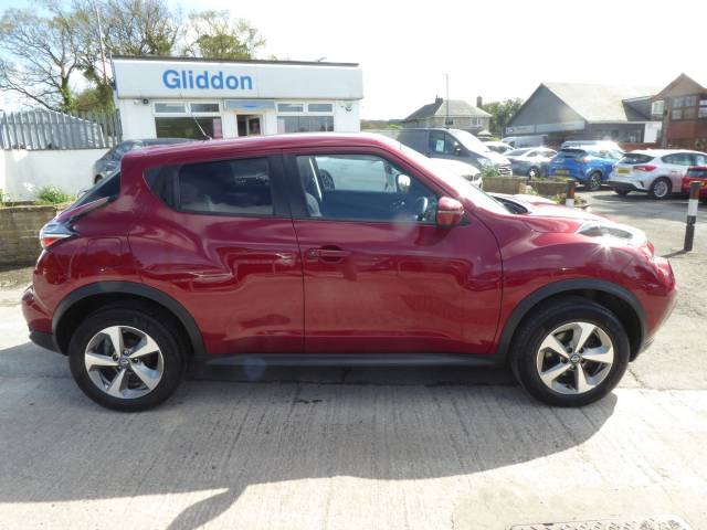 2018 Nissan Juke 1.6 Acenta 112 PS Automatic 1 Owner From New