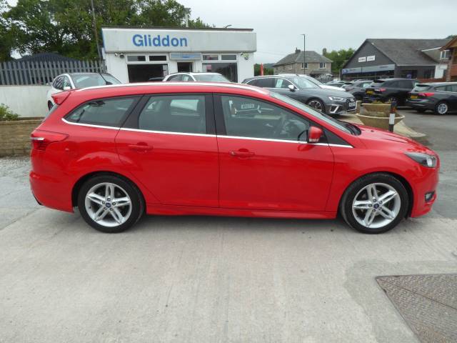 2015 Ford Focus 1.0 EcoBoost Zetec S 125 PS