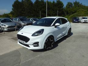 FORD PUMA 2022 (22) at Gliddon Cars Brixham