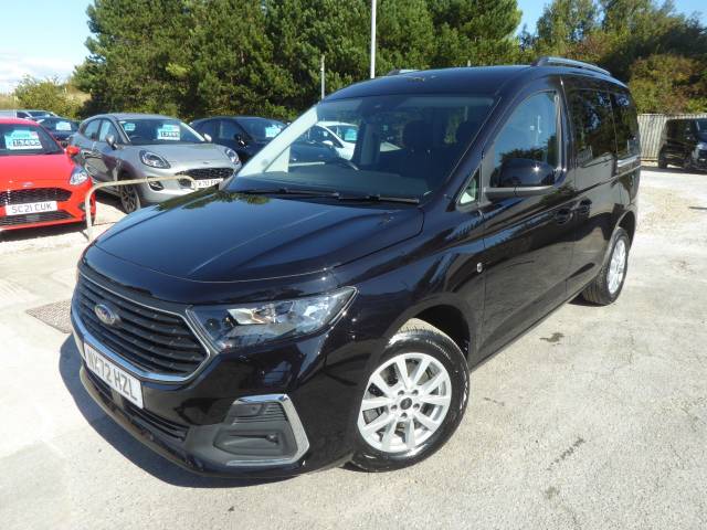 2022 Ford Tourneo Connect 2.0 EcoBlue Titanium Navigation 122 PS Automatic 1 Owner From New