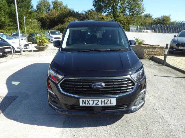 2022 Ford Tourneo Connect 2.0 EcoBlue Titanium Navigation 122 PS Automatic 1 Owner From New