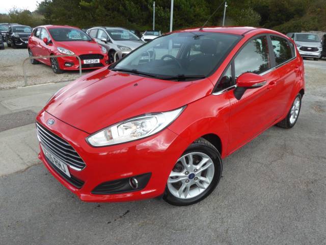 2015 Ford Fiesta 1.0 EcoBoost Zetec 100 PS 1 Owner From New Low Miles!!