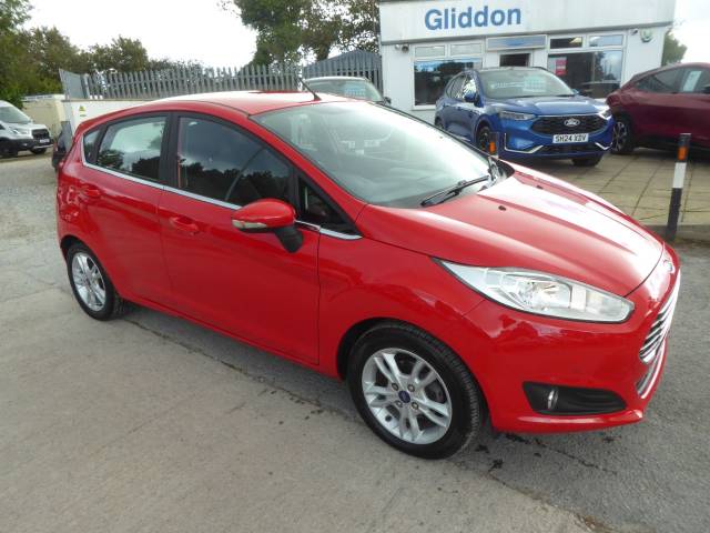 2015 Ford Fiesta 1.0 EcoBoost Zetec 100 PS 1 Owner From New Low Miles!!