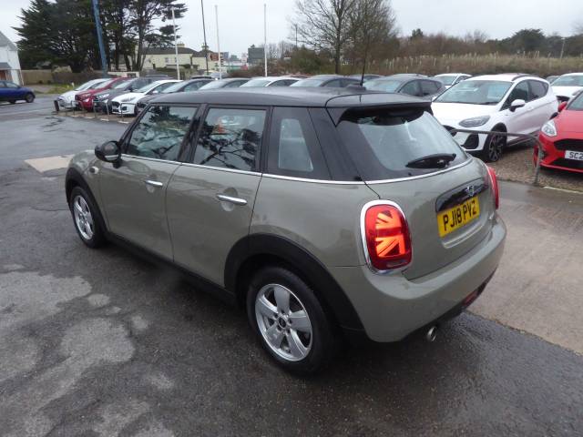 2018 Mini Hatch 1.5 Cooper 136 PS