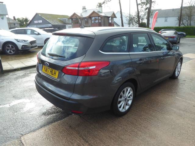 2017 Ford Focus 1.5 TDCi Titanium Navigation 120 PS 2 Owners From New