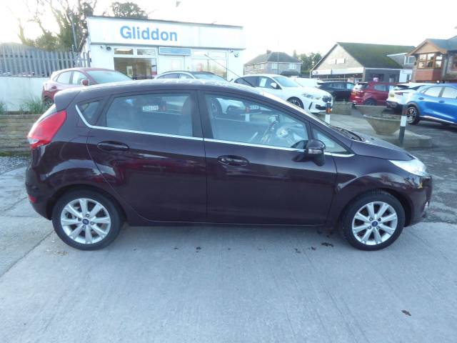 2011 Ford Fiesta 1.4 Zetec 96 PS Automatic 2 Owners From New