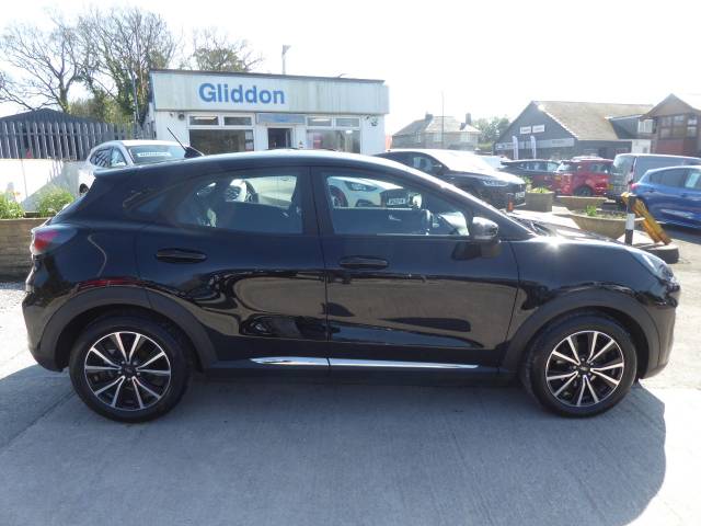 2023 Ford Puma 1.0 EcoBoost Hybrid mHEV Titanium Navigation 125 PS Automatic 1 Owner From New