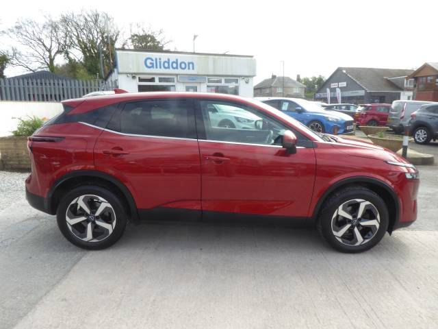 2023 Nissan Qashqai 1.3 DiG-T MH N-Connecta Navigation PS Automatic 1 Owner From New