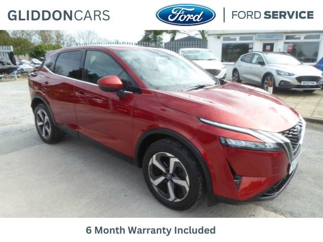 Nissan Qashqai 1.3 DiG-T MH N-Connecta Navigation PS Automatic 1 Owner From New Hatchback Petrol Red