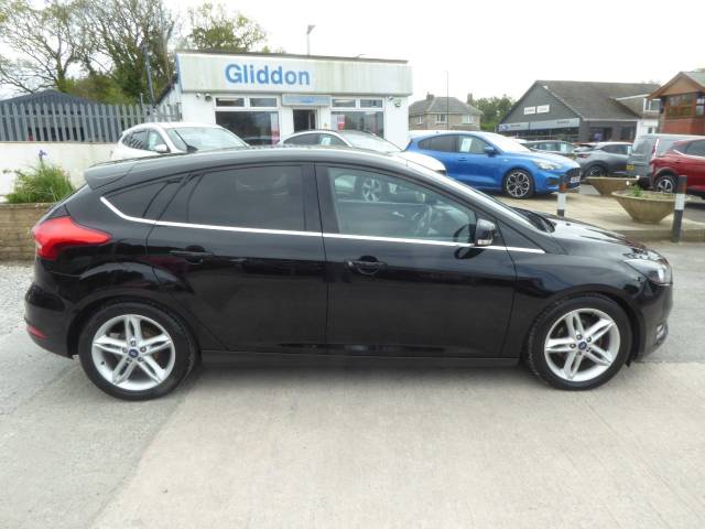 2017 Ford Focus 1.0 EcoBoost Titanium Navigation 125 PS Road Tax £20
