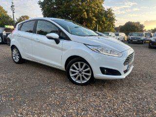Ford Fiesta 1.0 EcoBoost Titanium 100 PS 2 Owners From New Hatchback Petrol Frozen White